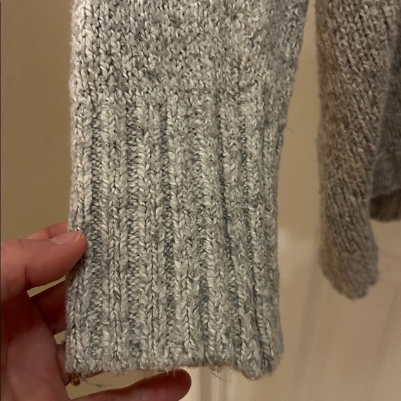 Eddie Bauer XL cozy gray Knit Cardigan sweater - Picture 5 of 7